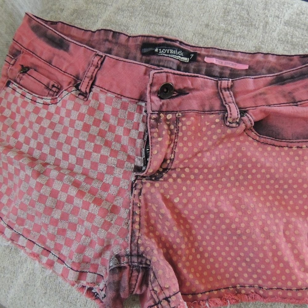 Lovesick unique shorts size 7